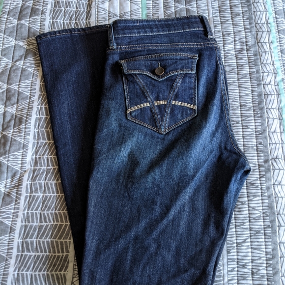 KUT From the Kloth Baby Bootcut 6 - Picture 8 of 9